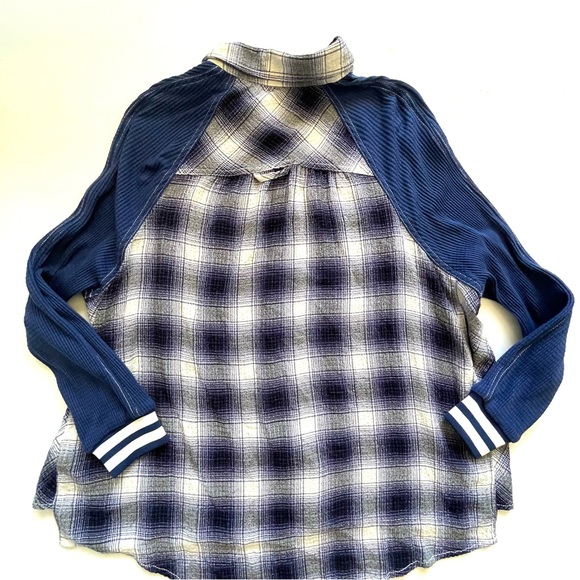 Urban Outfitters Top - Picture 4 of 4